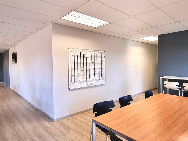 Office space in 5 Autumn Street Rivonia - Photo 9