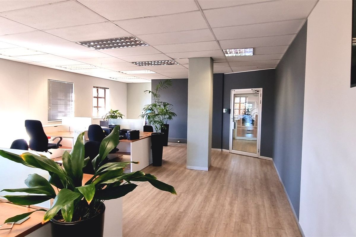 Office space in 5 Autumn Street Rivonia - Photo 2