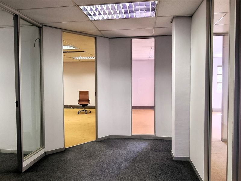 Office space to let in 5 Autumn Street Rivonia - Photo 3