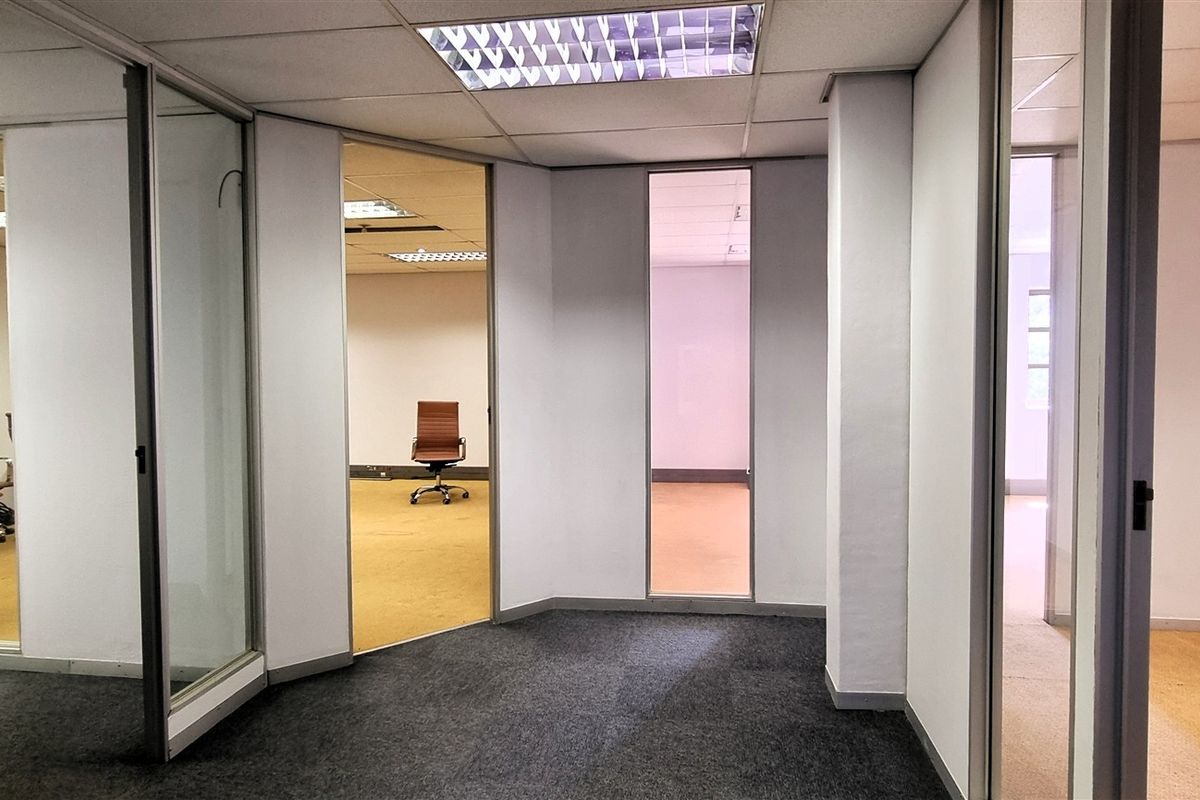Office space to let in 5 Autumn Street Rivonia - Photo 3