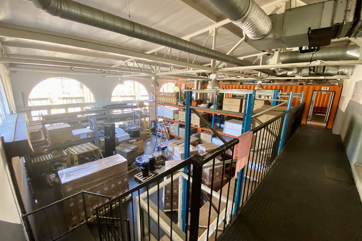 593sqm Warehouse with Quality Offices For Sale - Photo 5