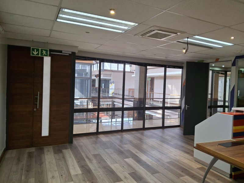 Power-Secure Offices in Irene with Round-the-Clock Security - Photo 8