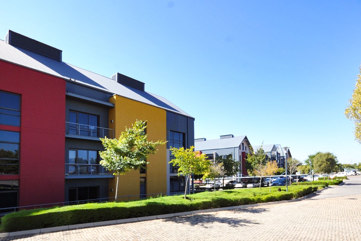 Power-Secure Offices in Irene with Round-the-Clock Security - Photo 2