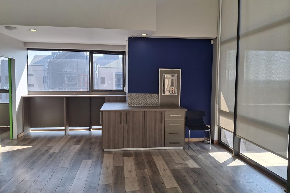 Power-Secure Offices in Irene with Round-the-Clock Security - Photo 5