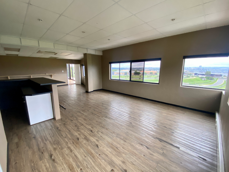 Prime Office Space with Spectacular Views of Kyalami Race Track - Photo 10
