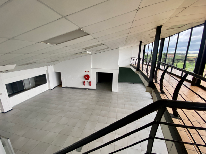 Prime Office Space with Spectacular Views of Kyalami Race Track - Photo 8