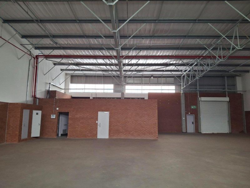 Newly Built Mini-Warehouses – Prime Central Location! - Photo 7