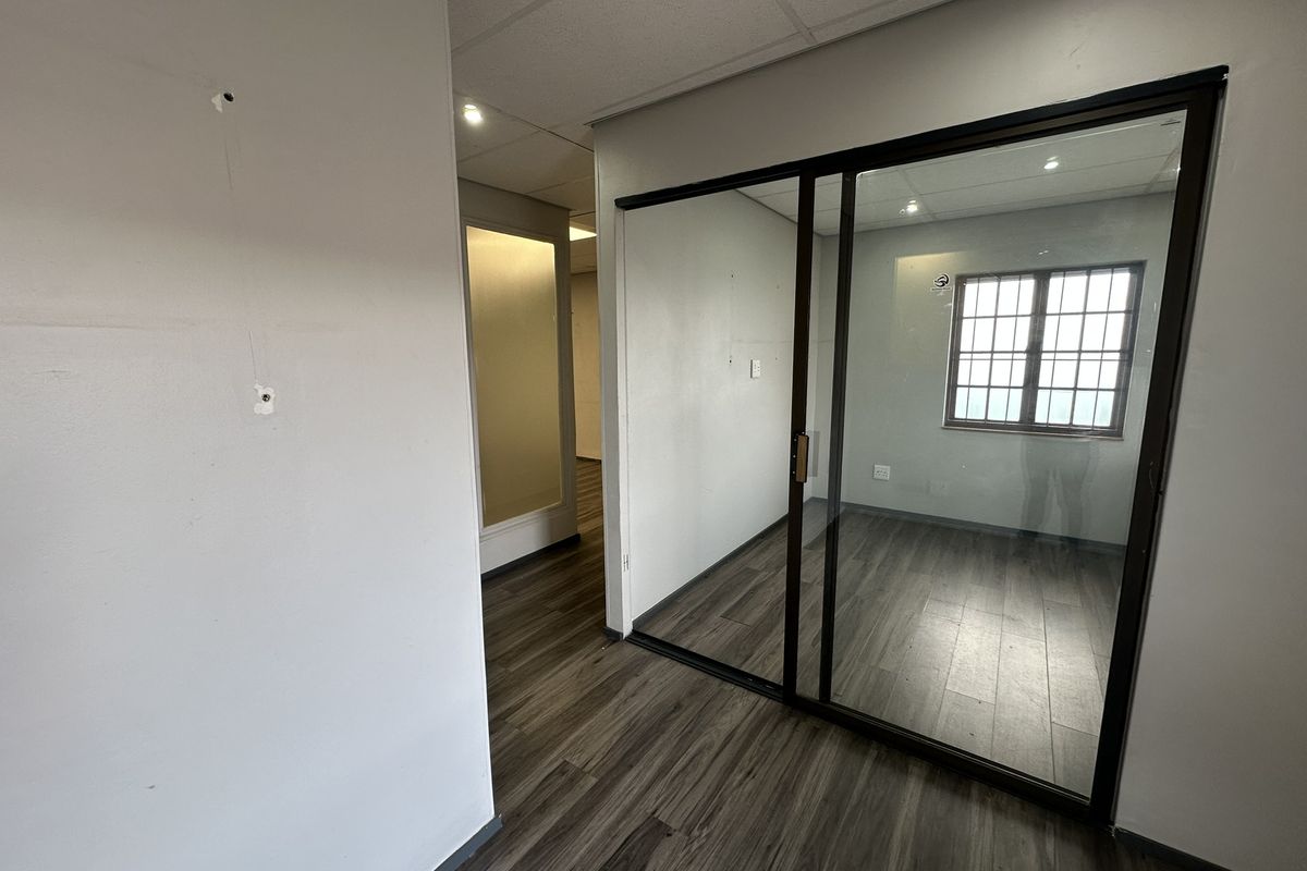 RENT DIRECT FOR EXTRA BENEFITS! Budget-Friendly Offices to Let just off the N1/John Voster - Photo 4