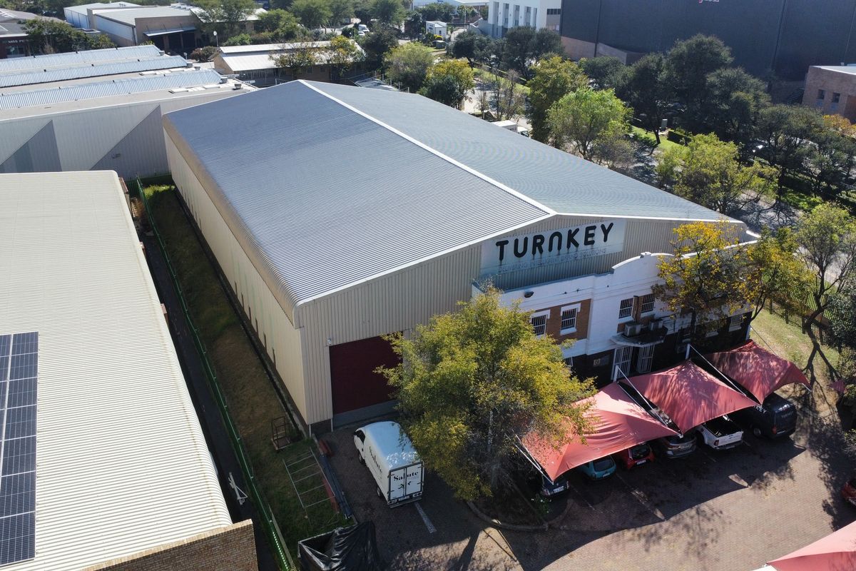 Warehouse to let in Linbro Park - Photo 4