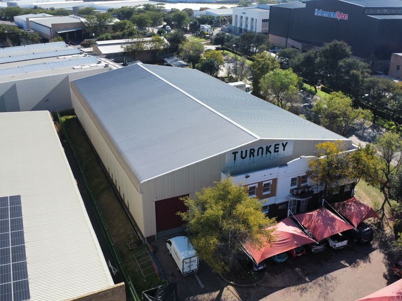 Warehouse to let in Linbro Park - Photo 5