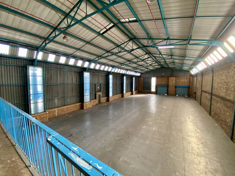 1,841m2 Logistics & Distribution Warehouse To Let in Randjespark, Midrand - Photo 2
