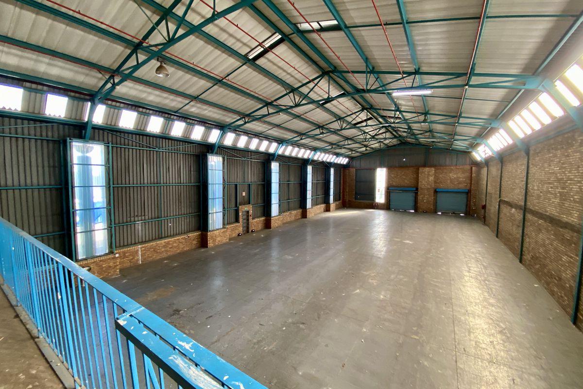 1,841m2 Logistics & Distribution Warehouse To Let in Randjespark, Midrand - Photo 2