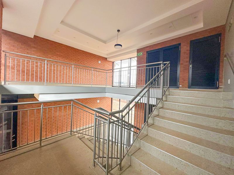 Brand-New Offices Now Available at Olivewood Office Park – Serengeti - Photo 2