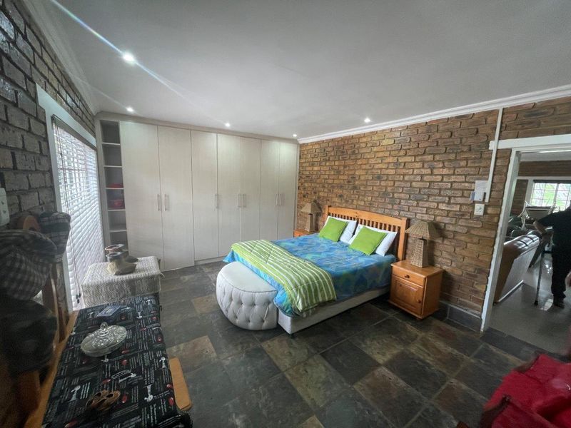 Off-the-Grid Riverside Retreat on the Vaal - Photo 9