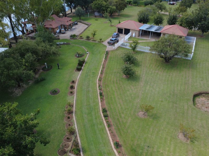 Off-the-Grid Riverside Retreat on the Vaal - Photo 2