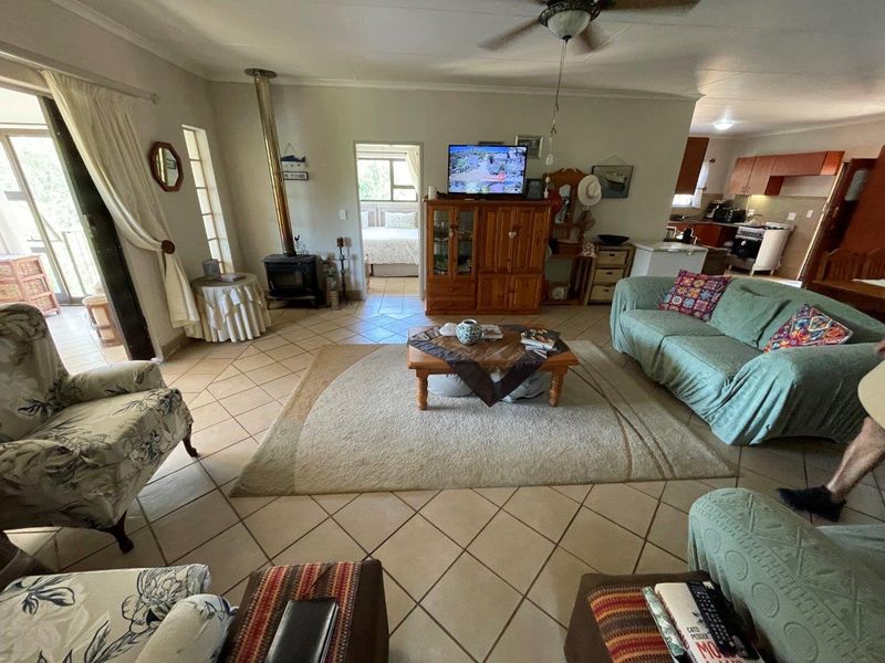 Exclusive Off-Grid Riverside Retreat - Photo 6