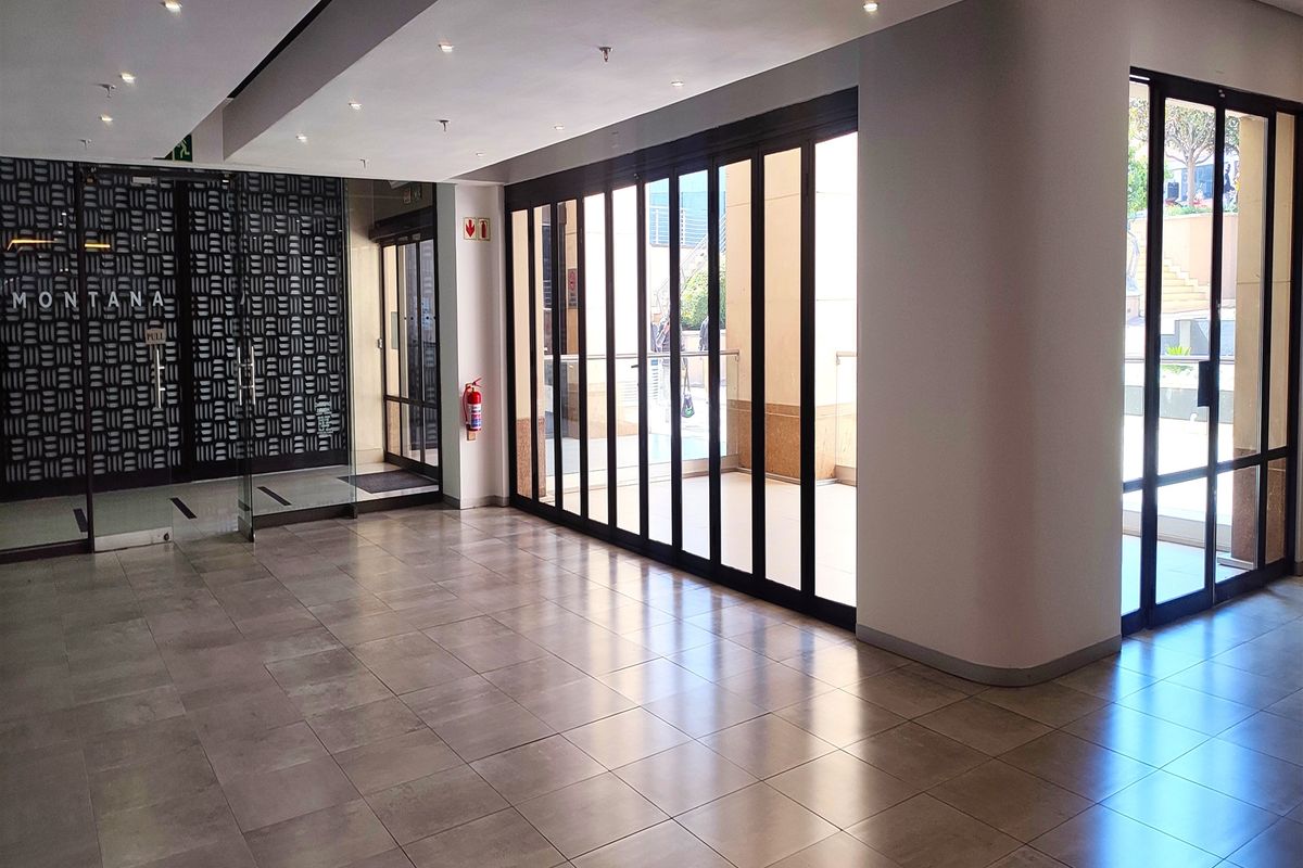 Office space to let in Rosebank - Photo 4