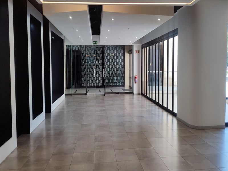 Office space to let in Rosebank - Photo 3