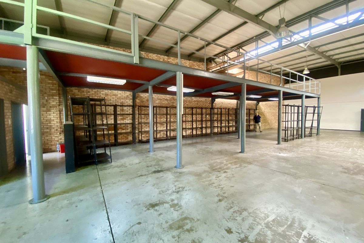 Industrial Warehouse TO LET in Grand Central, Midrand - Photo 4