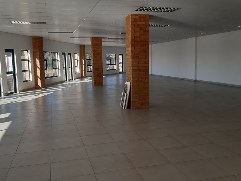 Warehouse for sale in Linbro Park - Photo 7