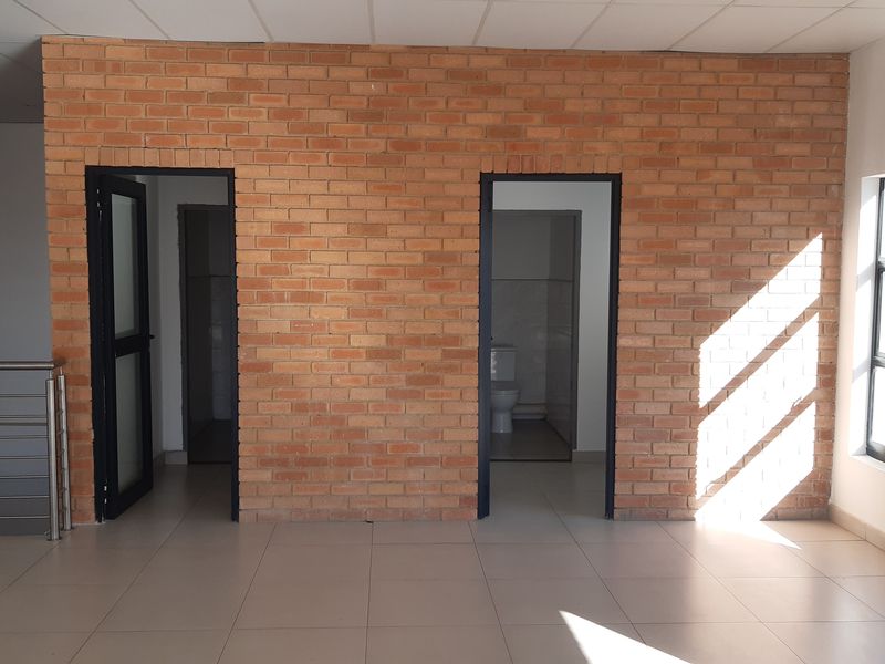 Warehouse for sale in Linbro Park - Photo 6