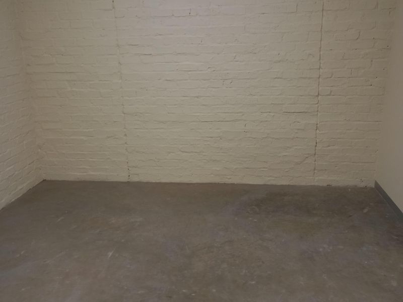 Comercial property in Halway house - Photo 7
