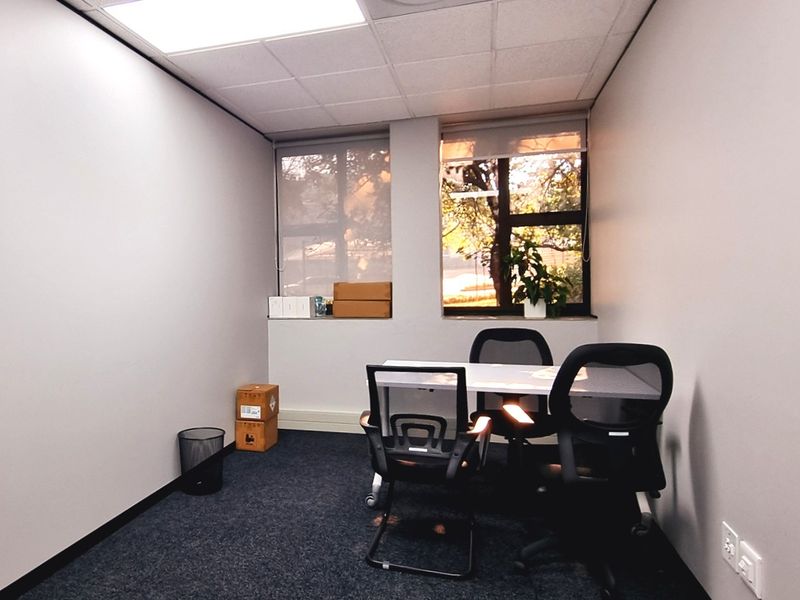 Furnished Offices to let in Woodmead - Photo 7