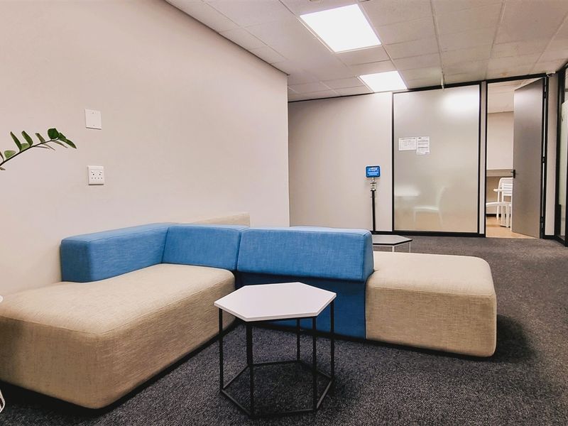 Furnished Offices to let in Woodmead - Photo 2