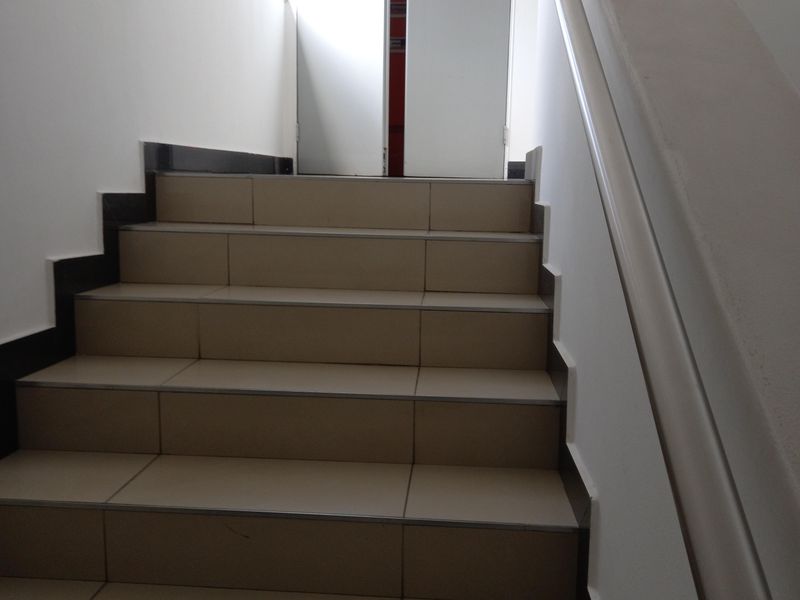 Premium 302 m2 Office Space to Rent in Randjespark – Central Park, Midrand - Photo 4