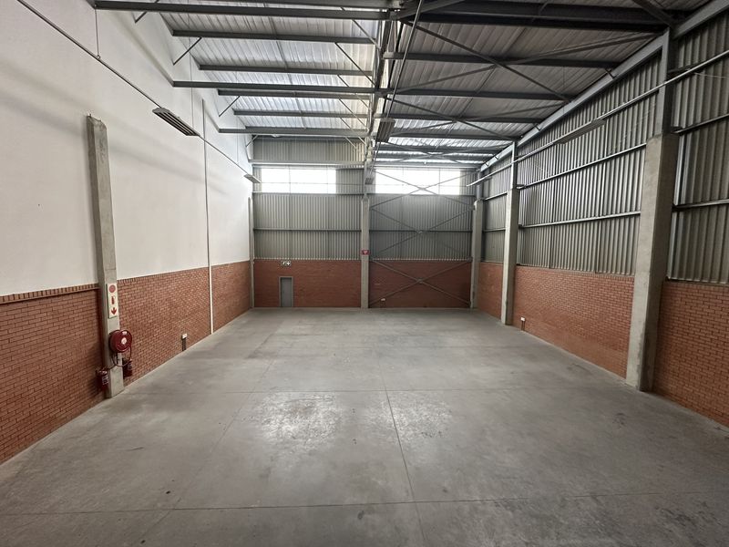 Rent direct from landlord! On Promotion! 401m2 Warehouse To Let – Longlake Edge - Photo 10