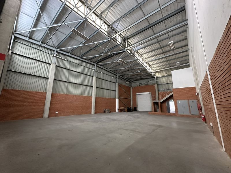 Rent direct from landlord! On Promotion! 401m2 Warehouse To Let – Longlake Edge - Photo 8