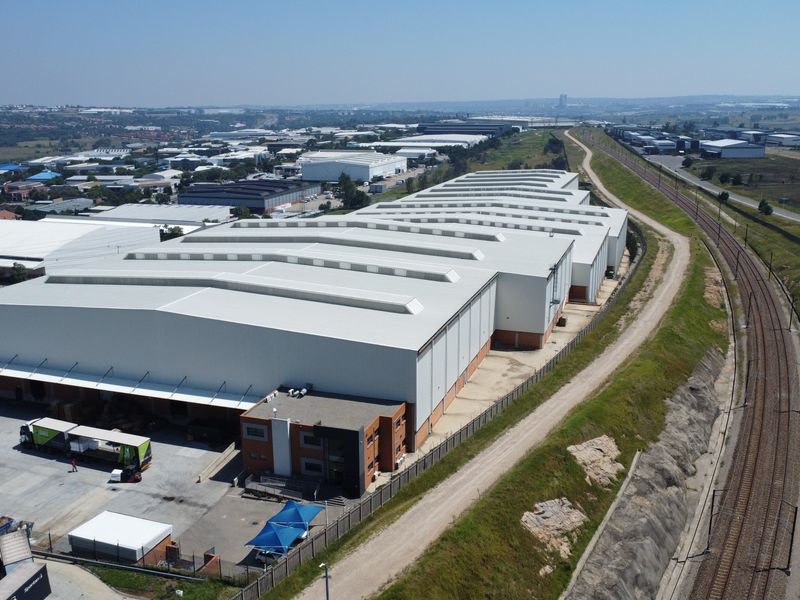 Warehouse  to LET in Linbro Park - Photo 5