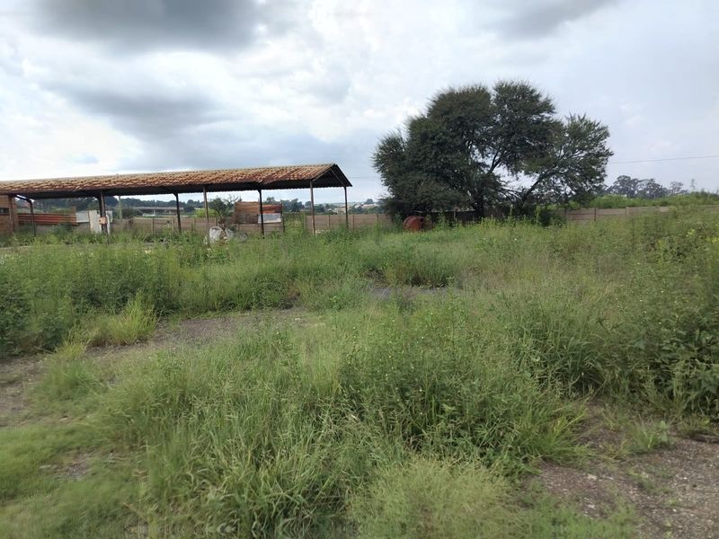 Discover a Prime 250m2 Industrial Property for sale in Koster—perfect for your business expansion! - Photo 3