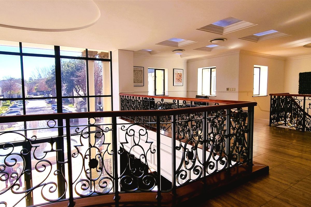 Office space to let Parc Nicol - Photo 3