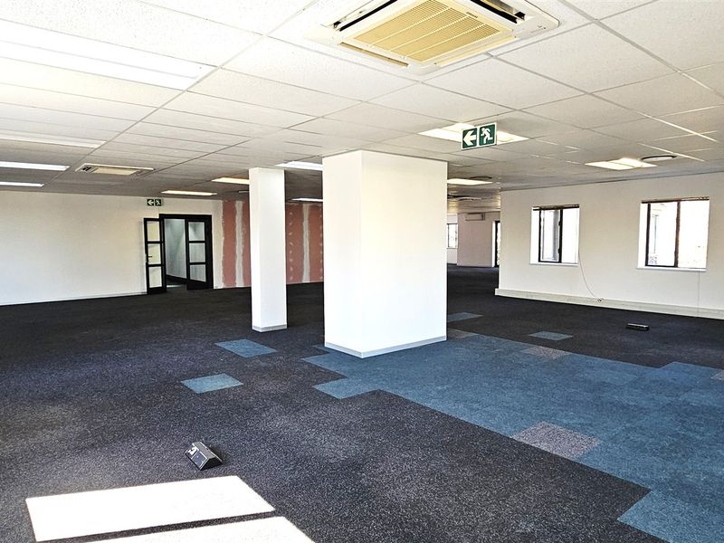 Office space to let Parc Nicol - Photo 5