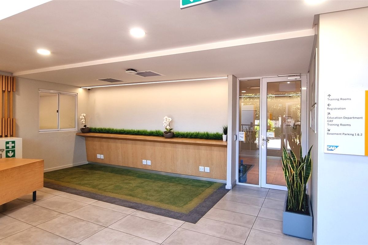 Office space to let in Woodmead Estate - Photo 2