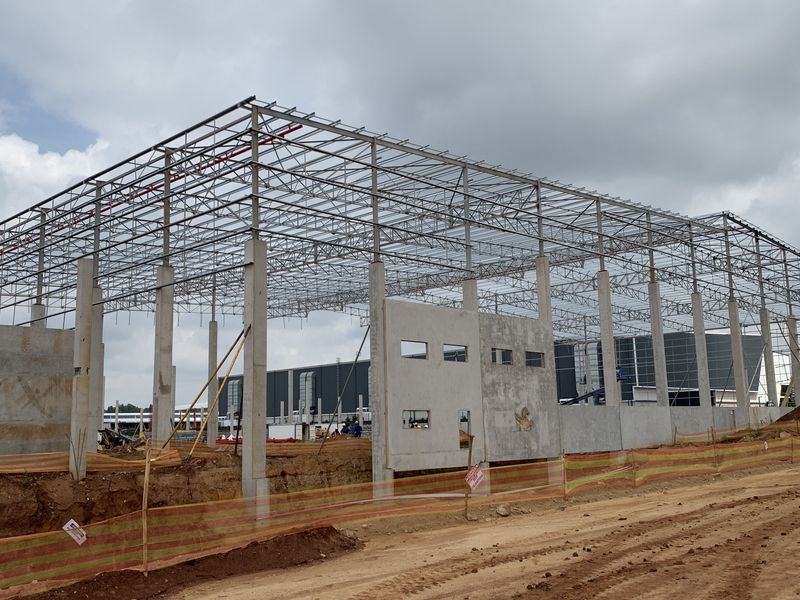 Warehouse to let in Glen Marias - Photo 9