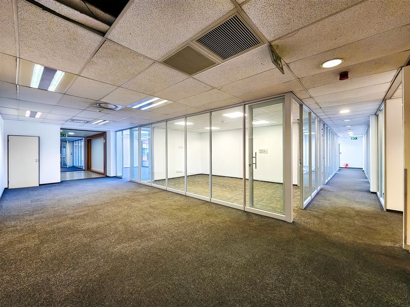 537m2 Office to Let in Constantia Office Park - Photo 10