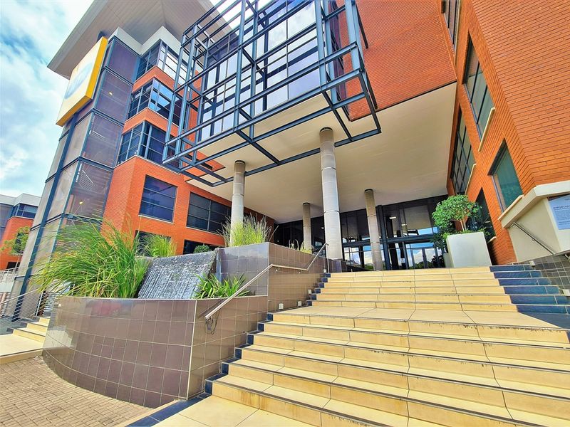 537m2 Office to Let in Constantia Office Park - Photo 2