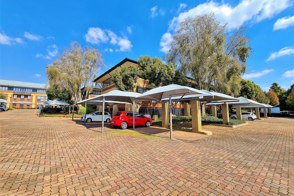 537m2 Office to Let in Constantia Office Park - Photo 5