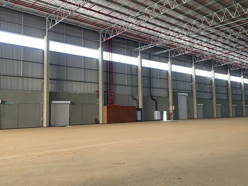 Warehouse to let in Louwlardia - Photo 10