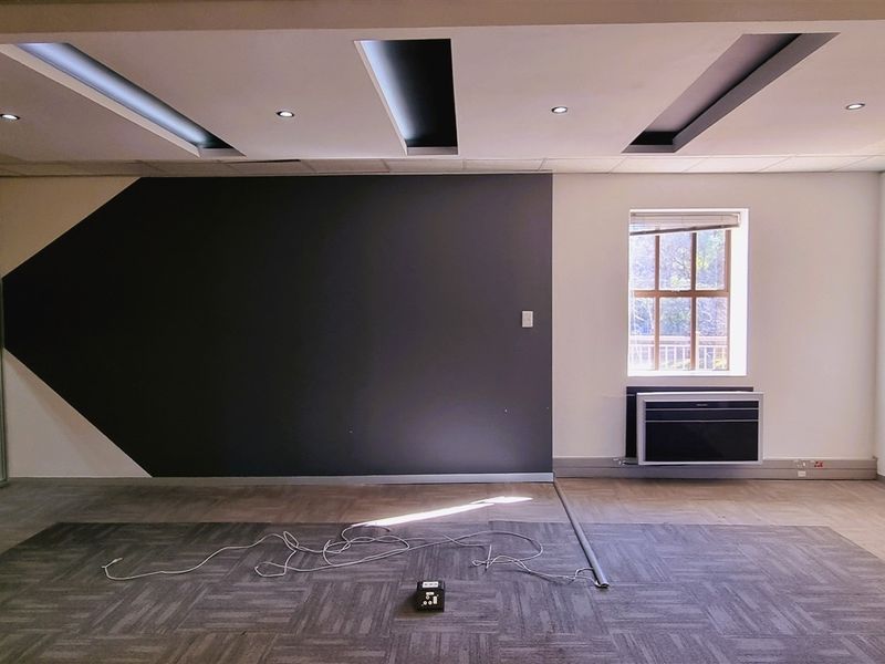 Fantastic office space to let in Bryanston - Photo 6