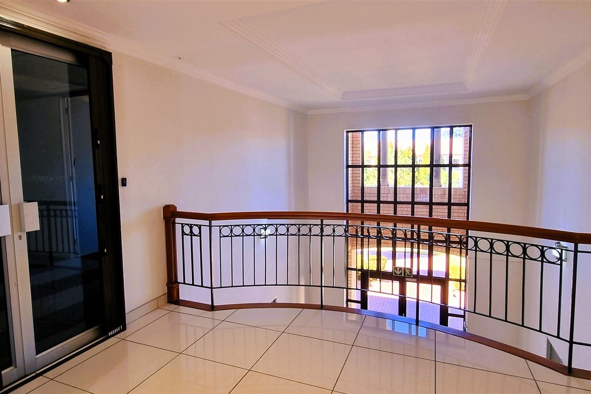 Fantastic office space to let in Bryanston - Photo 2