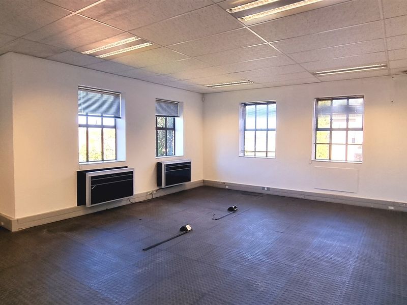 Great office space to let in Bryanston - Photo 8