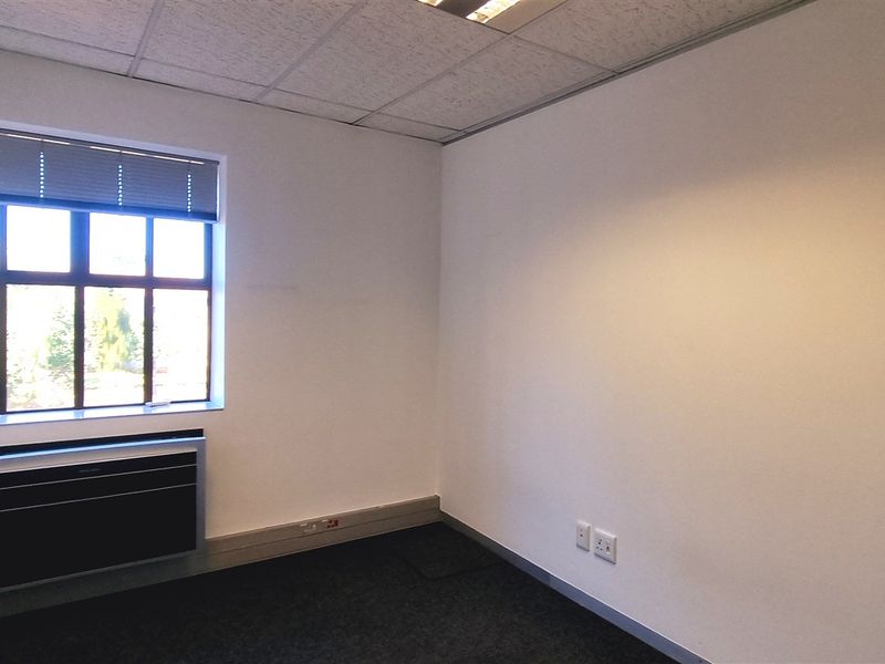 Great office space to let in Bryanston - Photo 10