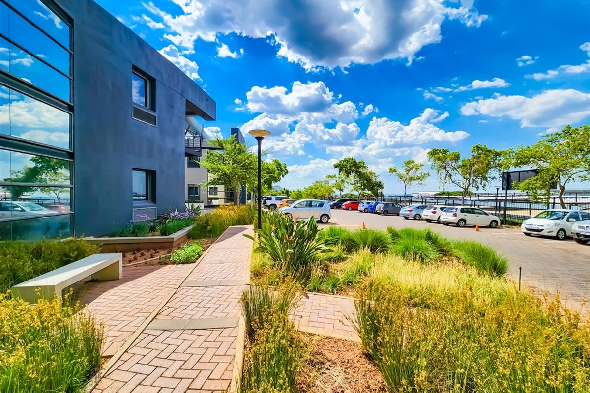 520m2 Office to Let in Clearwater Office Park - Photo 3