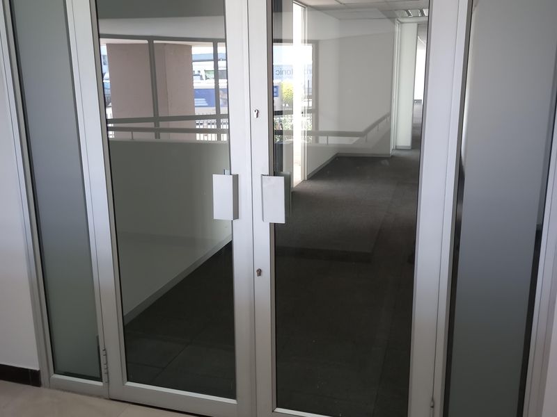 Premium 493.67 m2 Office Space for Lease in Randjespark – Central Park, Midrand - Photo 9