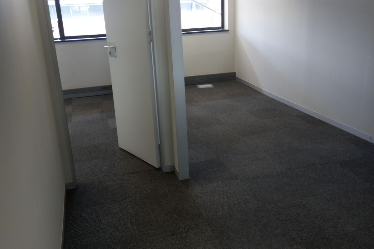 Premium 493.67 m2 Office Space for Lease in Randjespark – Central Park, Midrand - Photo 5