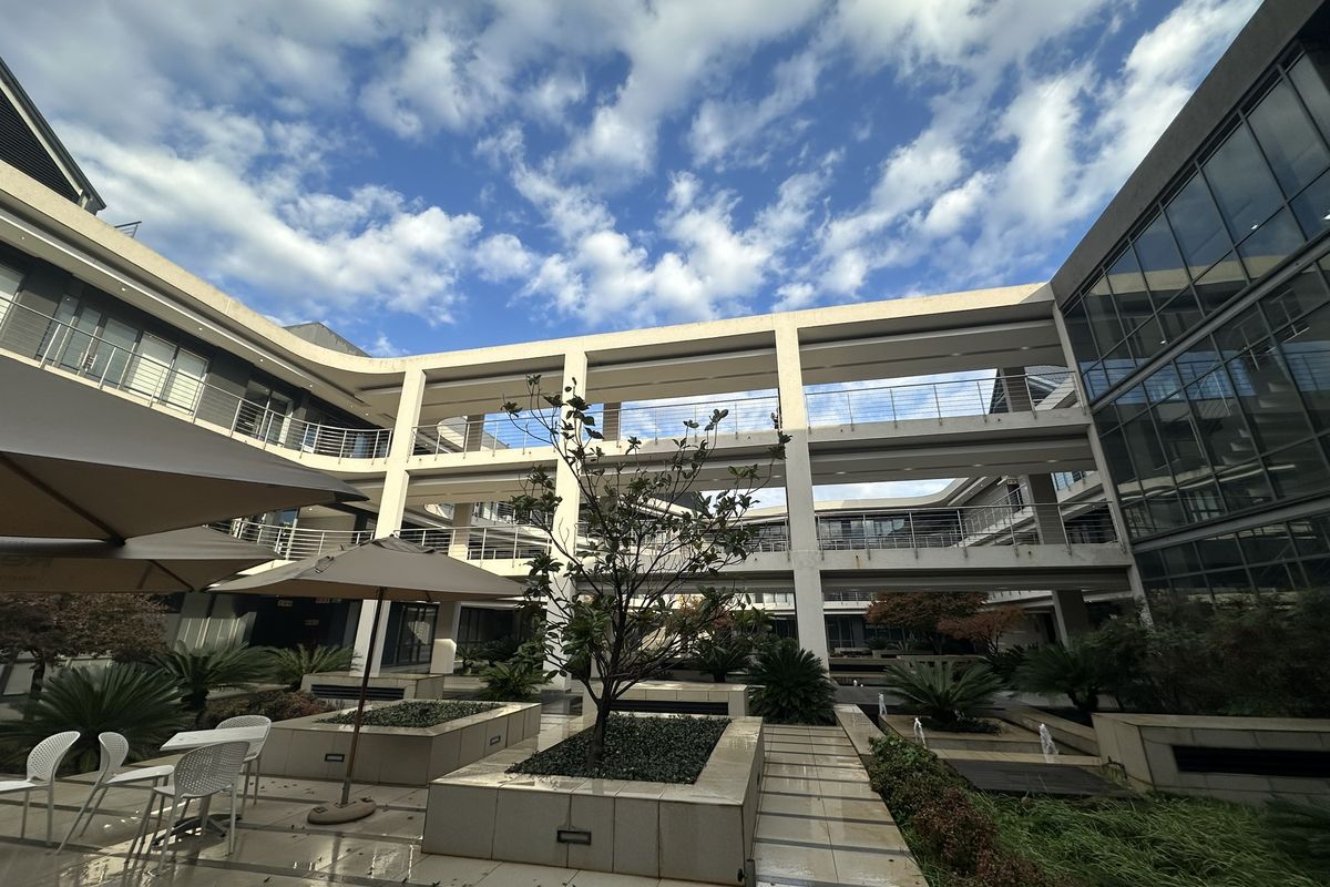 RENT DIRECT (perks + no middlemen)! 149m2 Office to Let in the heart of Southdowns, Irene, Centurion - Photo 2