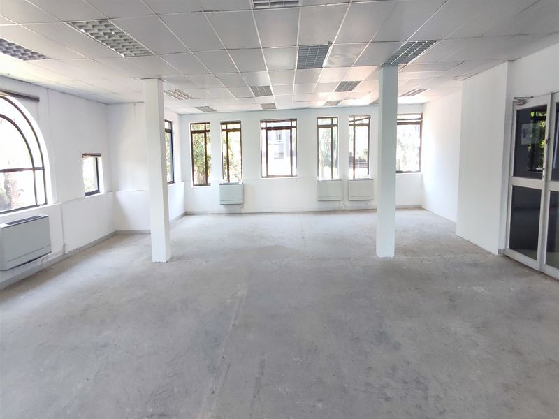 267.23m2 Office to let in Hyde Park Lane - Photo 7